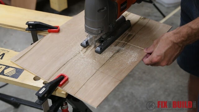 cutting out circle with ridgid jigsaw
