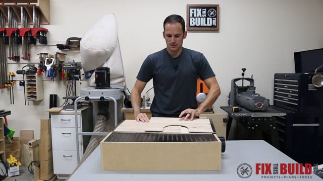 diy-downdraft-sanding-table-31