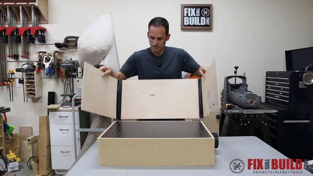 diy-downdraft-sanding-table-32