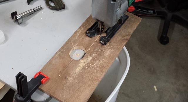 Jigsaw first cut