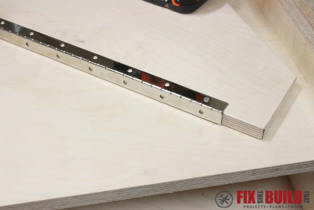 piano hinge