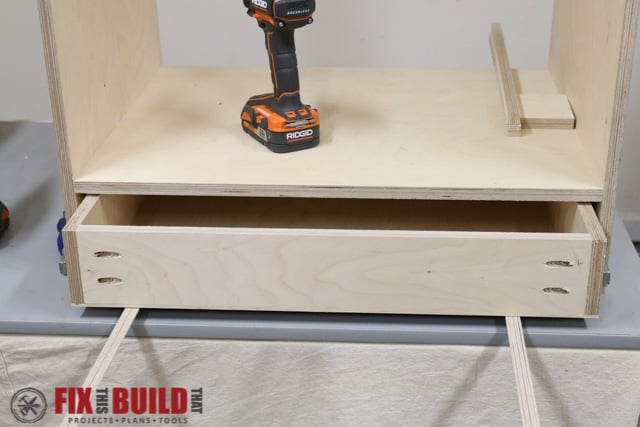 DIY Flip Top Tool Stand-36