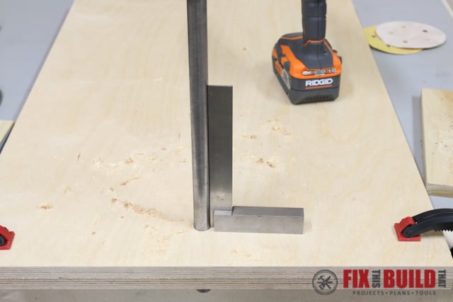 DIY Flip Top Tool Stand-4