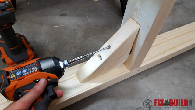 DIY Kids Outdoor Acrylic Easel-28