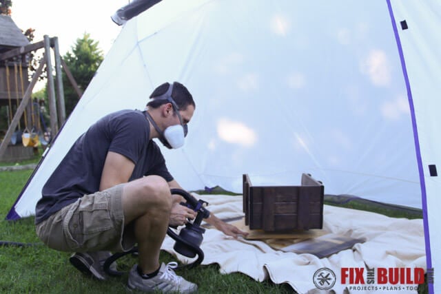 HomeRight Spray Shelter Spraying Finish