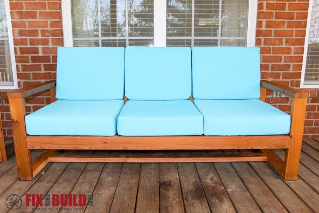 Build Your Own DIY Outdoor Modern Sofa