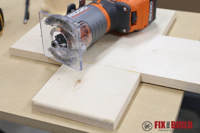 using 18v ridgid router on base