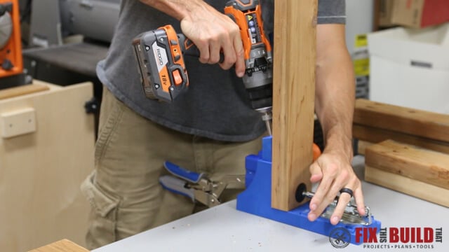 using kreg jig on outdoor coffee table parts