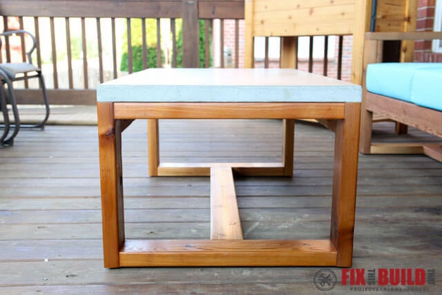 DIY Outdoor Coffee Table