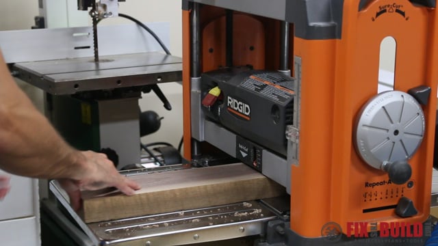 DIY Curved Cutting Board using RIDIGD planer