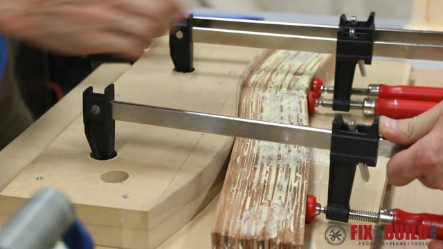 DIY Curved Cutting Board Bent Lamination glue up