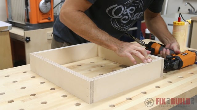 how to make a drawer box with brad nails and dowels