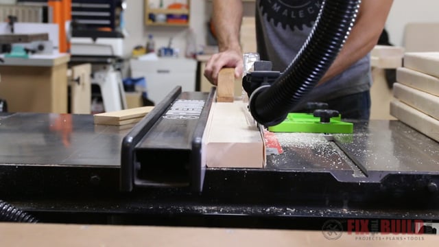 Getting a straight edge on 2x4s with the tablesaw