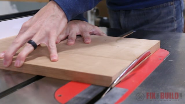 cutting a beveled top on the table saw
