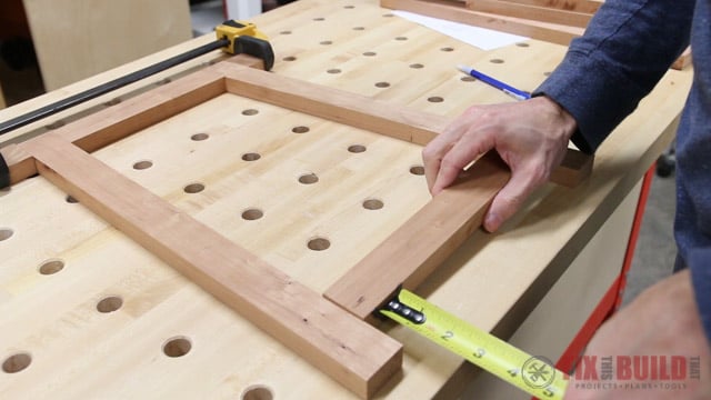laying out angles for a step stool
