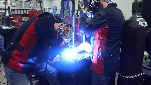 welding with a lincoln 210mp