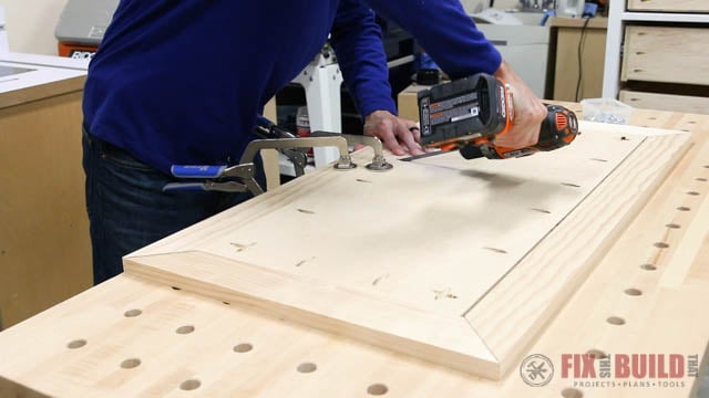 mitered edge on plywood top