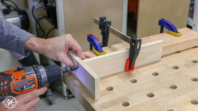 attaching wooded pieces together with screws
