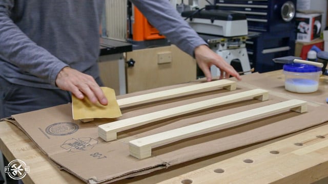 applying polyurethane