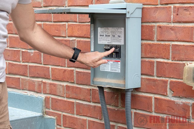 turning off power to air conditioner