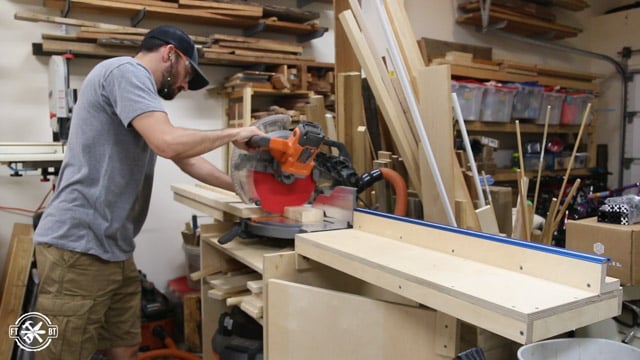 Making cuts on miter saw for table frame