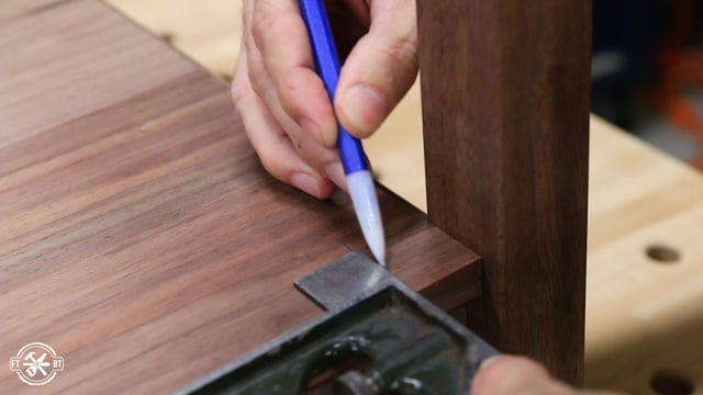 marking where notches should be cut
