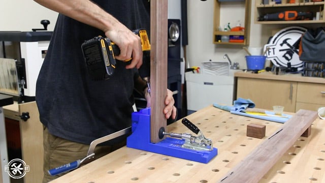 putting pocket holes with kreg jig in wood