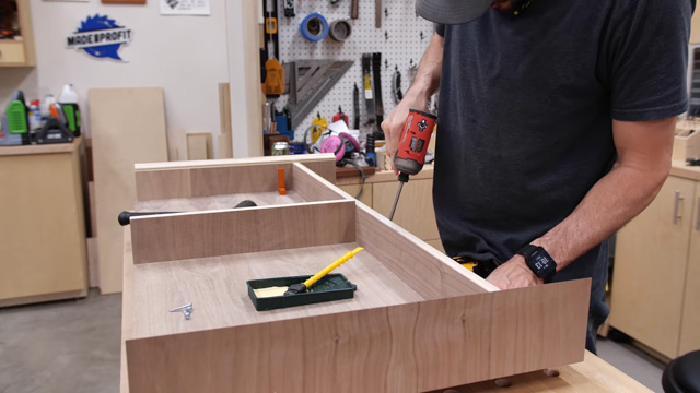 gluing up desk and adding pocket holes