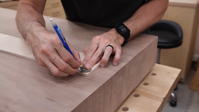 Rounding corners on back panel